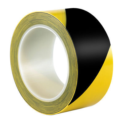 เทประบุความปลอดภัยพื้น PVC สีเหลือง สีดํา